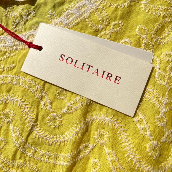 NWT yellow floral embroidered top size XL stretchy bottom hem bohemian hippie - Picture 8 of 13